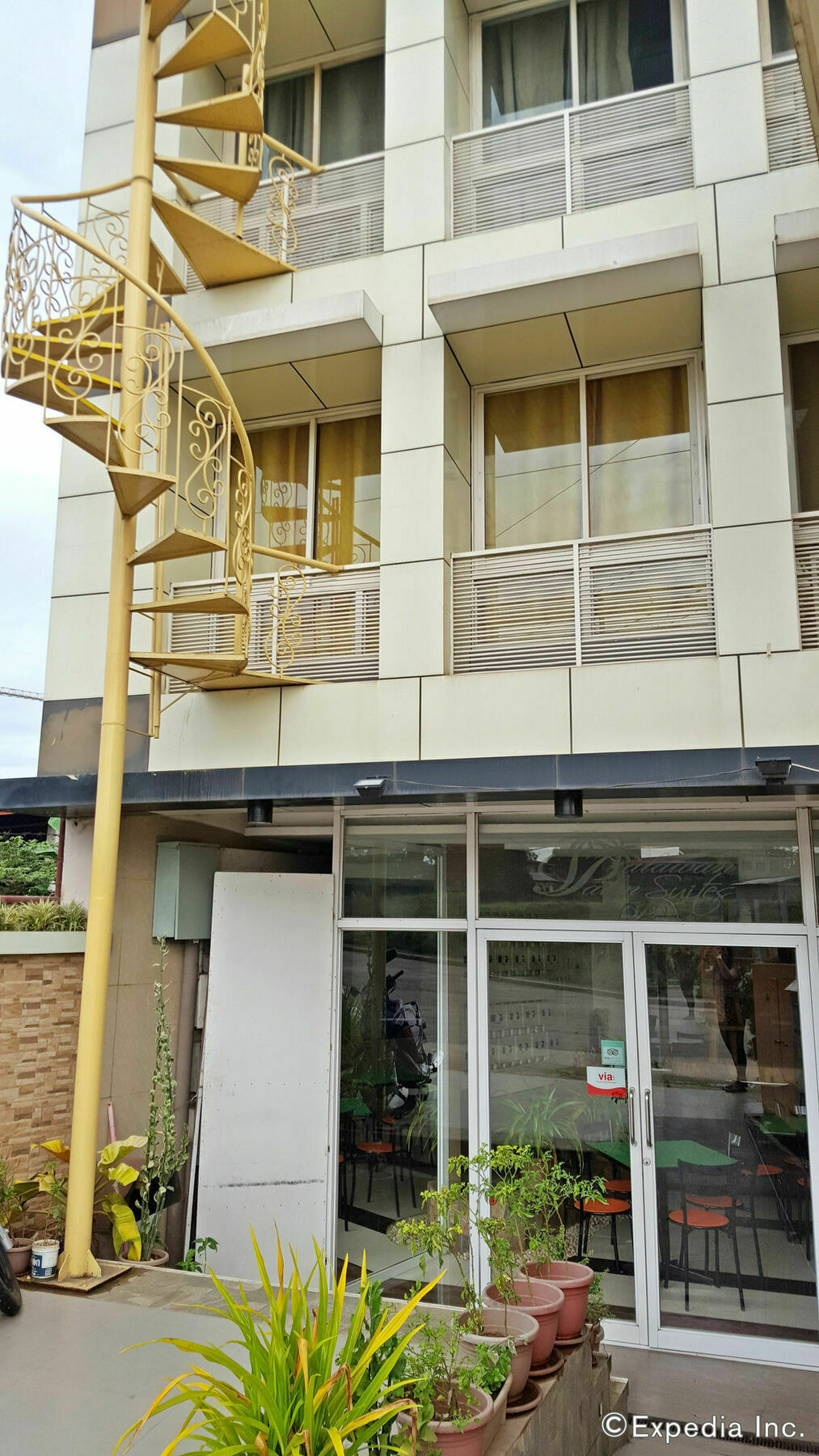 Reddoorz Near Sm Puerto Princesa Exterior photo